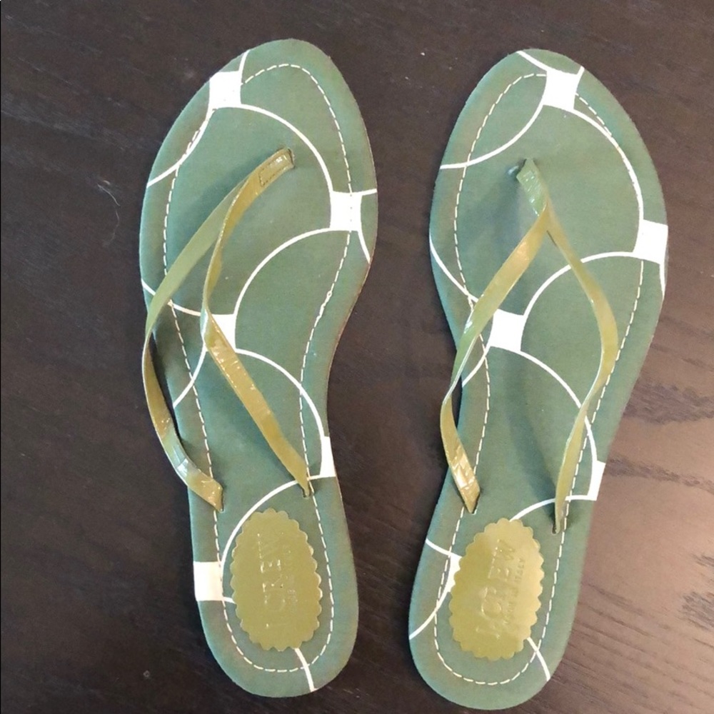 Size 8 J. Crew Flip Flops - green & white